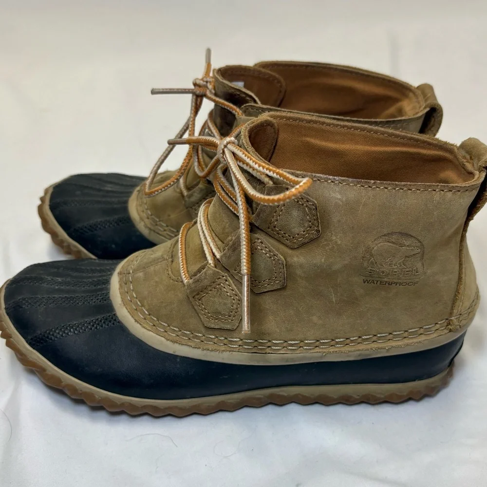 Sorel Classic Out N About Waterproof Tan Leather Ankle Boots Rubber Shell Winter - Picture 2 of 10